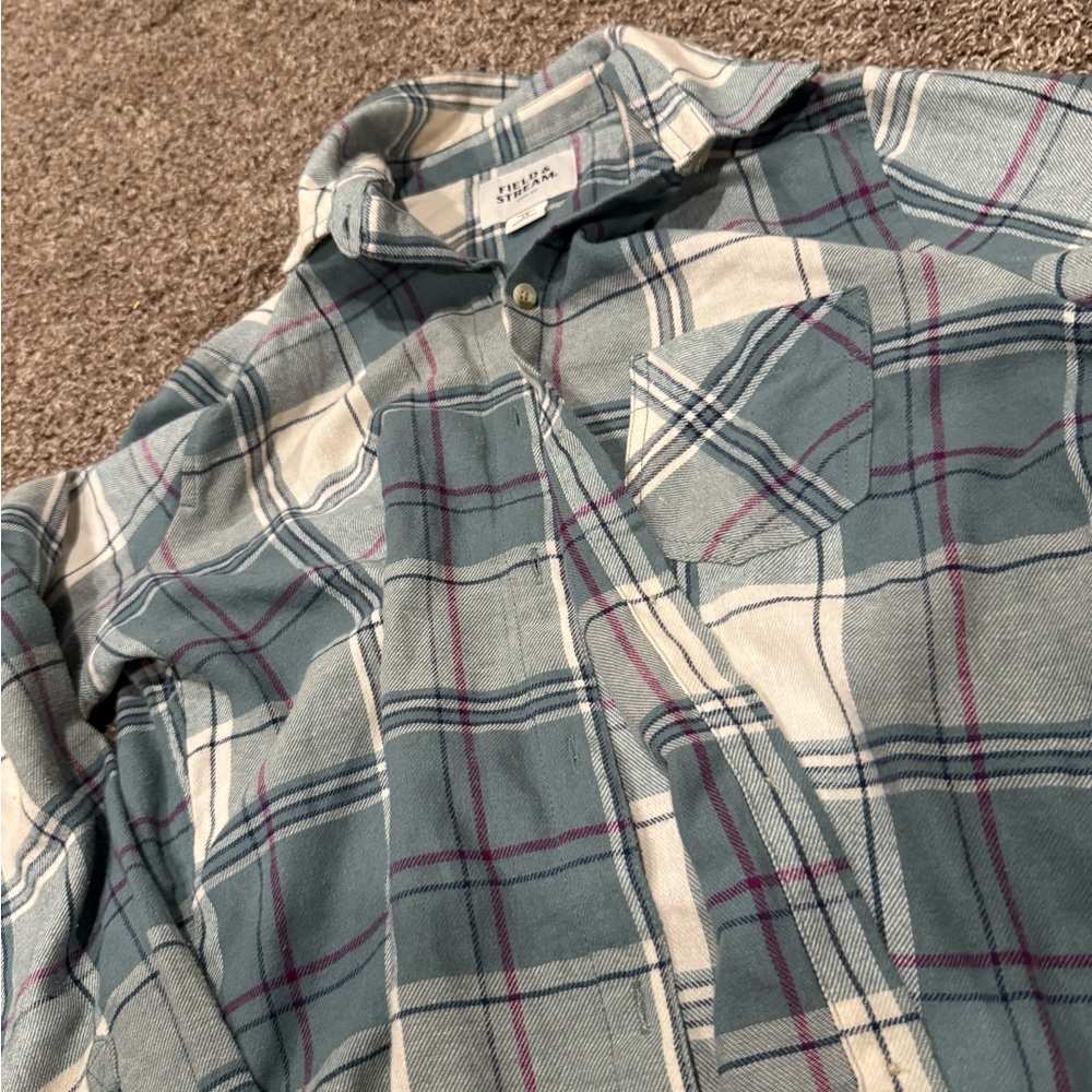 🫑Field & Stream Blue and White Plaid Shirt - Picture 2 of 3